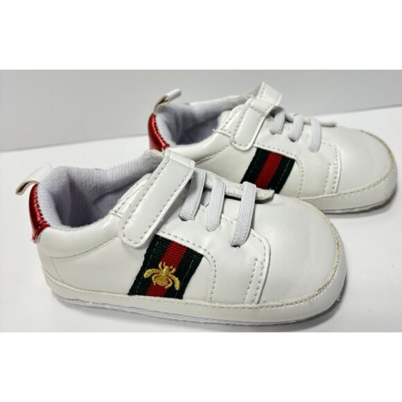 Baby Shoes Soft Sneaker Unisex Non-Slip Sole Infant First Walkers Size 3 GUC - Picture 1 of 10